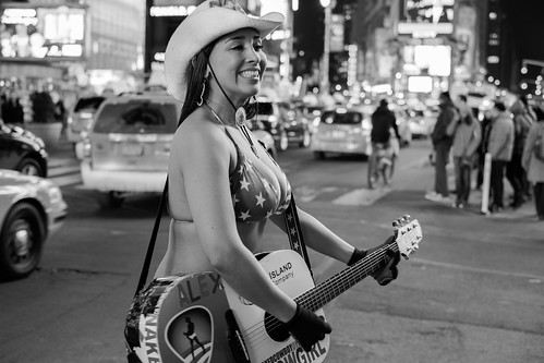 The Naked Cowgirl of Times Square | I never heard her play 