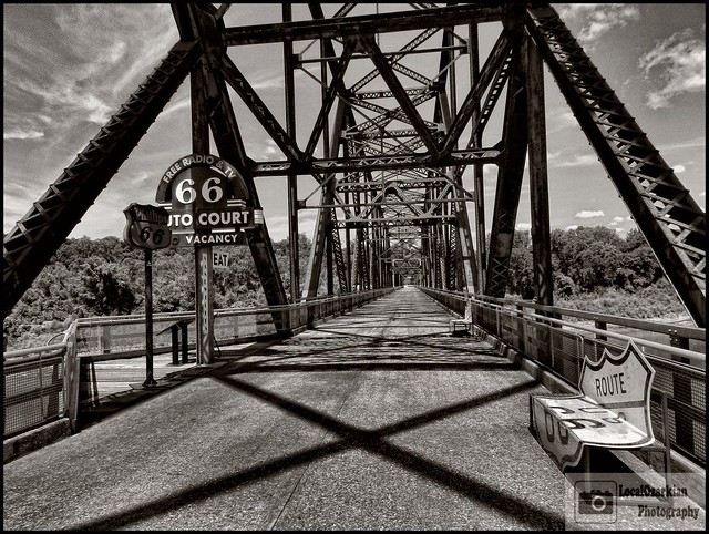 Chain of Rocks Bridge - Route 66