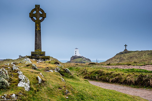 sea sky lighthouse seascape beautiful rock wales view cross dramatic remote llanddwyn religeous anglesey