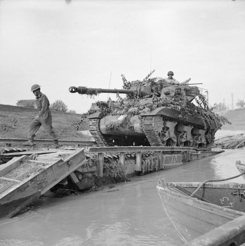 Achilles 17pdr tank destroyer crossing the River Savio
