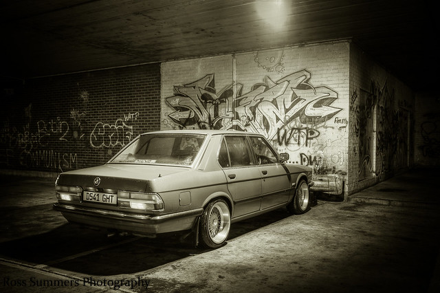 BMW E28 Carpark-2