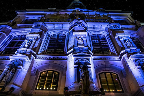 Blaue Stunde / Blue Hour | Eigentlich Blaue Minute. Lichtins… | Flickr
