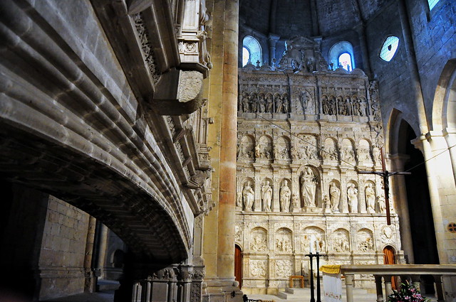 298 - Interior Iglesia - Real Monasterio Santa María de Poblet - Vimbodí - Conca de Barberá (Tarragona) - Spain.