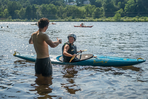 summer students kayaking dartmouth connecticutriver ledyardcanoeclub