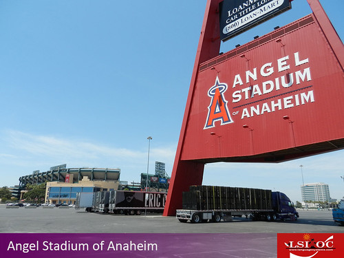 10Angel-Stadium-of-Anaheim2
