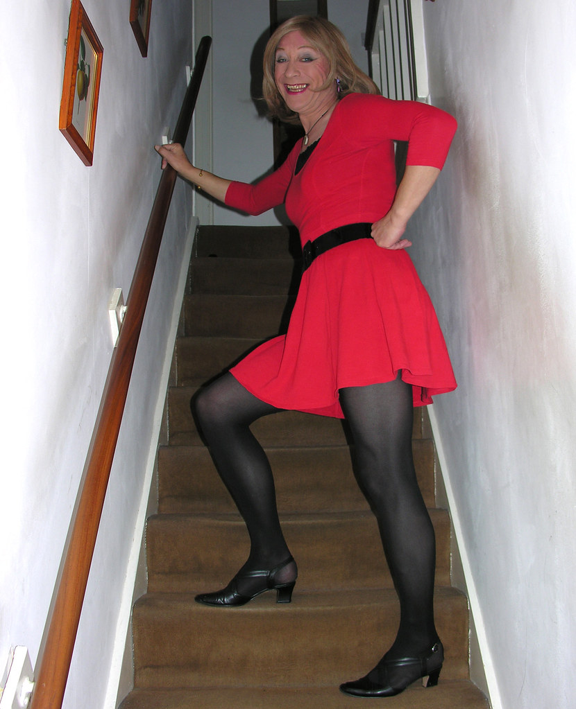 my new pretty red dress - a photo on Flickriver