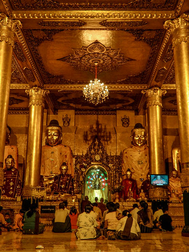 Shwedagon, Yangon, Burma