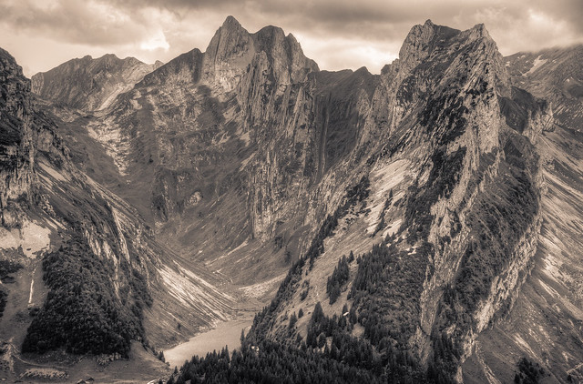 Appenzeller Alpen: Blick auf den Sämtisersee
