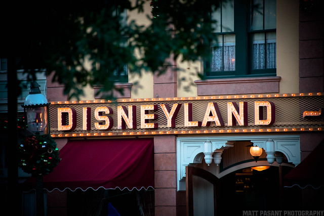 Disneyland - Emporium
