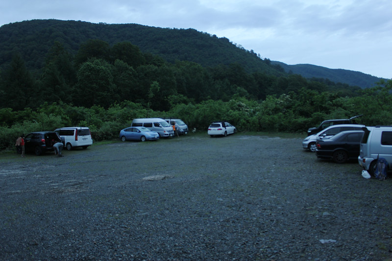 祓川登山口の駐車場