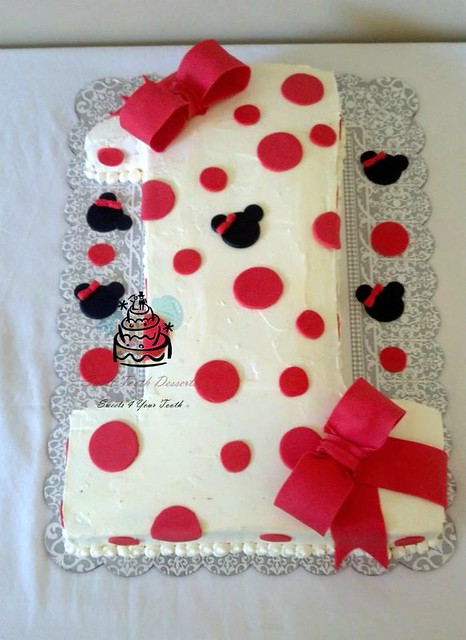 Number 1 Minnie Mouse Birthday Cake