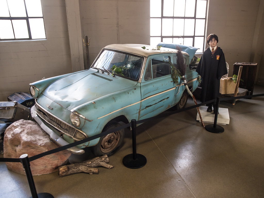 harry-potter-flying-car-the-flying-car-from-harry-potter-o-flickr