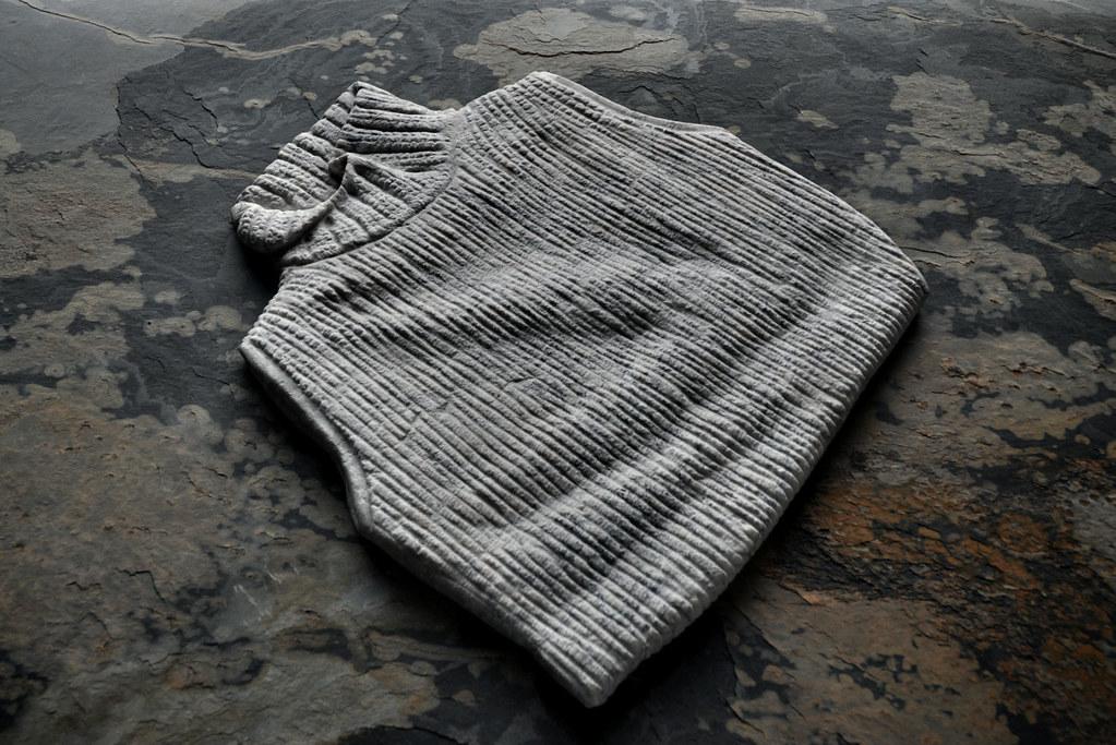 sweater | Hirotoshi Ito | Flickr