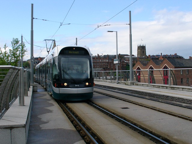 RD0462.  New trams on the Great Central viaduct in Nottingham.
