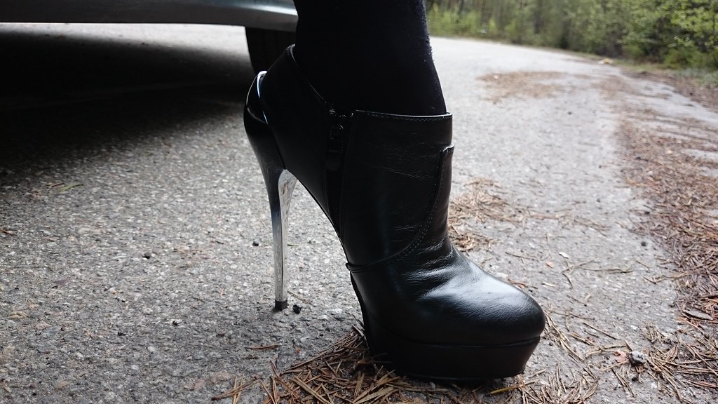 Heels | Sandra Loo | Flickr