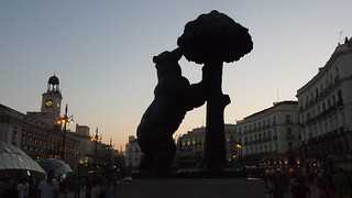 Madrid Bear | OLYMPUS DIGITAL CAMERA | Isriya Paireepairit | Flickr