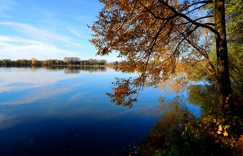 Glauchau Reservoir / Stausee Glauchau by Caledonia00, Glauchau Reservoir

For more photos of this place have a look at my set <b><a href="http://www.flick