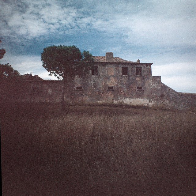 Abandoned House - 13Sep14, Casais da Serra (Portugal) - 01