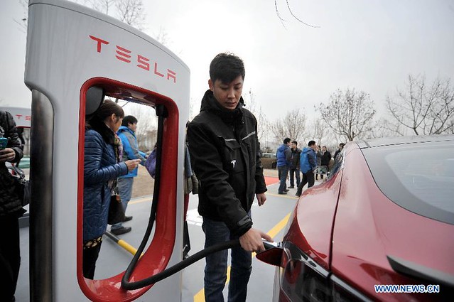 Tianjin's 1st Tesla Supercharger station put to use