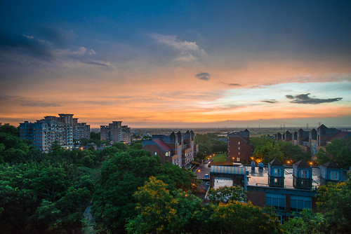 火燒雲：DSC06744 by billlushana1, sunset summer canon campus landscape university sony national 中正大學 superwide chungcheng ef1740mmf4lu