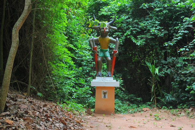 2013-04-09 Benin Ouidah Sacred Forest (15)