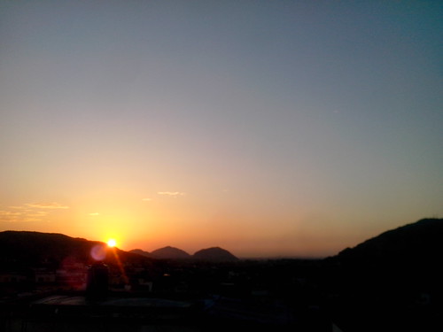 Sunset by th.thaheem, Don't worry that sun has goes down, because tomorrow will be again your day. So wait and rest !!!