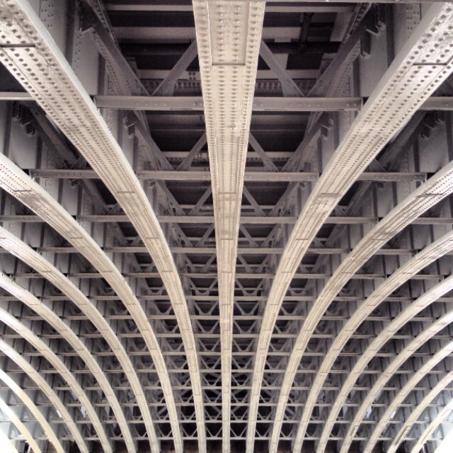 Bridge support | Jason Oxley | Flickr