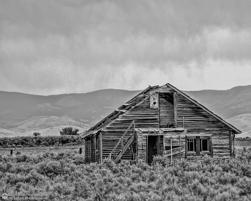 summer rain landscape photography ruins scenery colorado sanluisvalley homestead scrub moffatt mattried