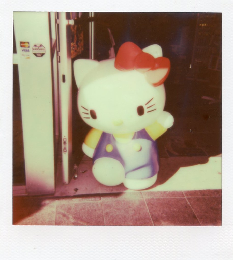 Hello KItty | Polaroid Sun 600 LMS instant camera and PX 680… | Flickr