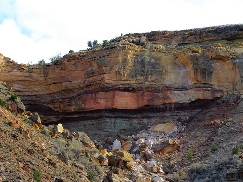 rural colorado erosion highdesert strata geology roubideaucanyon