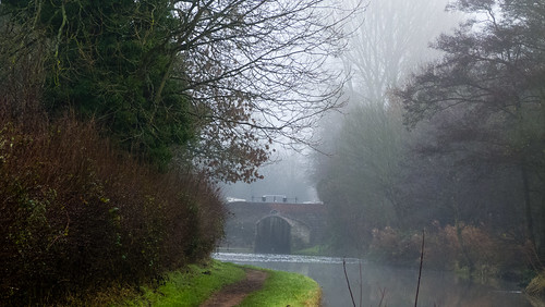 Wightwick Mill Lock, mist