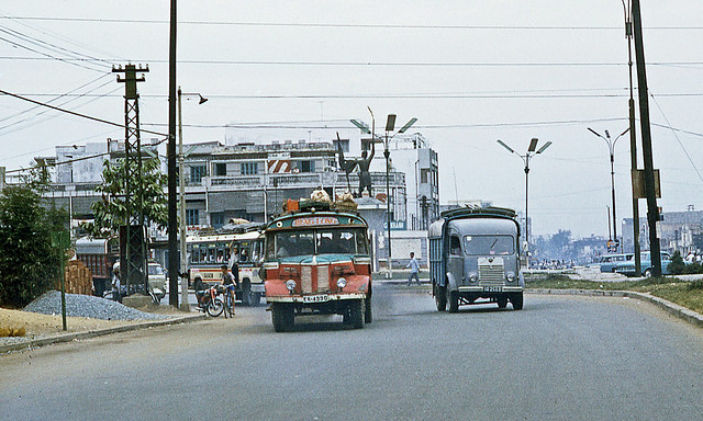 Saigon 1969 - bùng binh Cây Gõ, giữa vòng xoay là tượng đài Lê Lợi