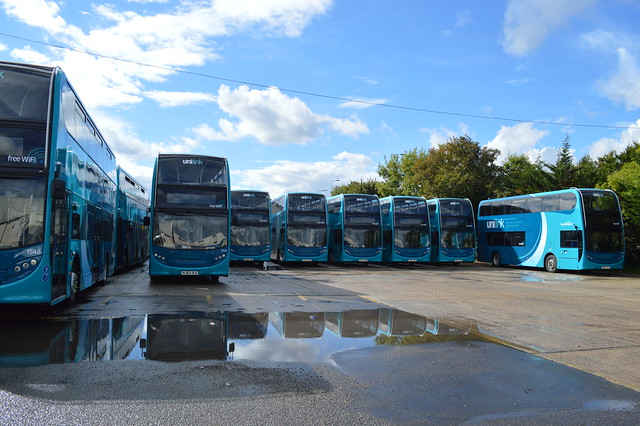 Unilink Buses
