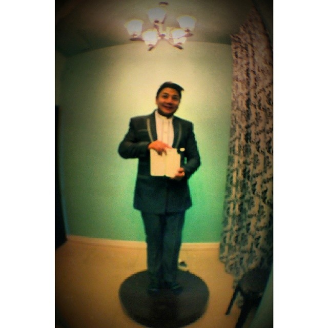 39of100  Trial fit!  Happiness is finally having a chance to wear A Bernardo Flores Suit in the wedding ill be attending and hosting  this saturday... #thebest #suits #cebu #100HappyDays #100HappyXaveeDays