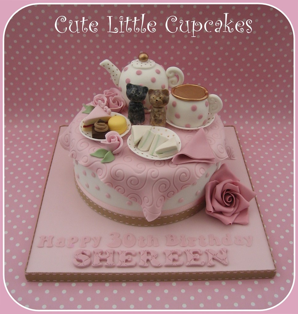 Vintage Teaparty Cake
