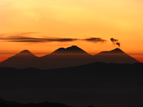 Guatemala_2014 598 Agua, Acatenango and Fuego, from Volcán Tajumulco, at sunrise by Roger Nix's Travel Collection, guatemala tajumulco