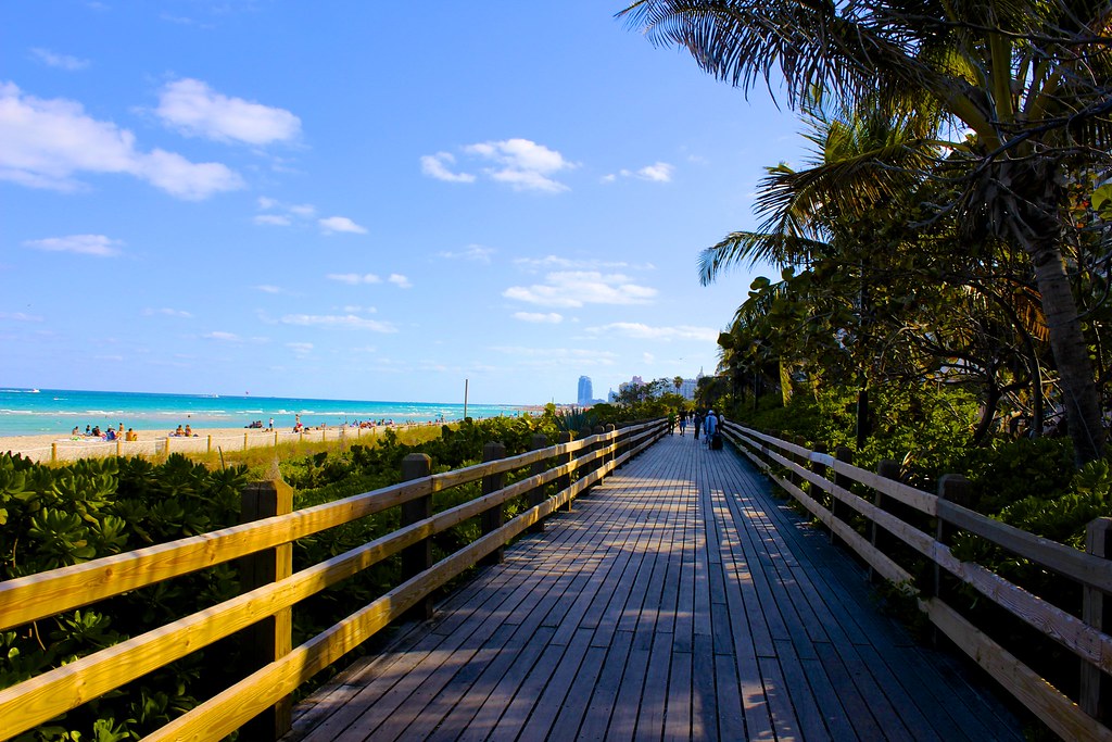 miami beach boardwalk | taken on the miami beach | flickr