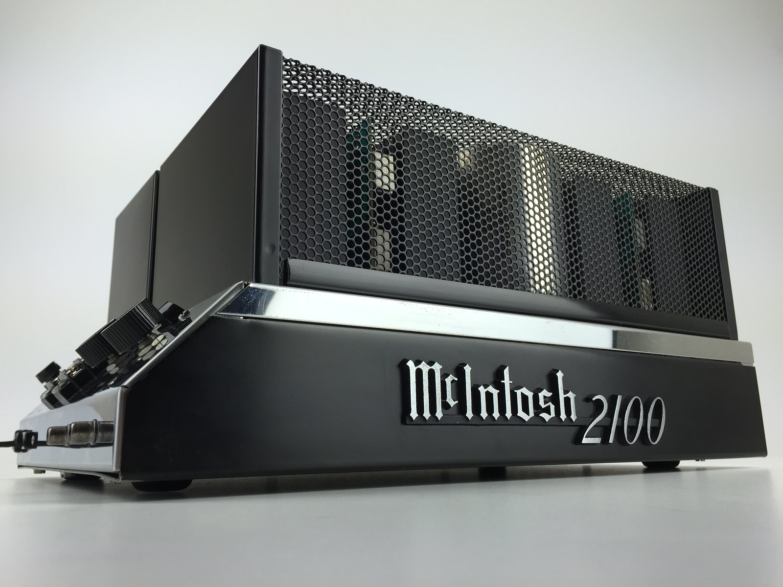 McIntosh MC 2100