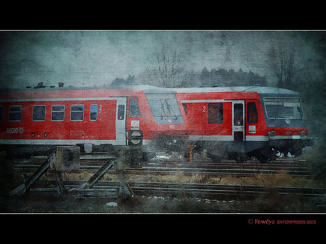 rote Züge / red trains