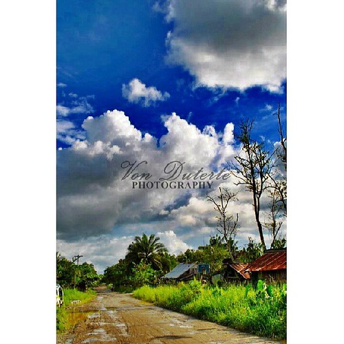 "Keep your mind going in the right direction, and your life will catch up with it." Taken by:Yours Truly Taken with:Canon 600d | by insta2641