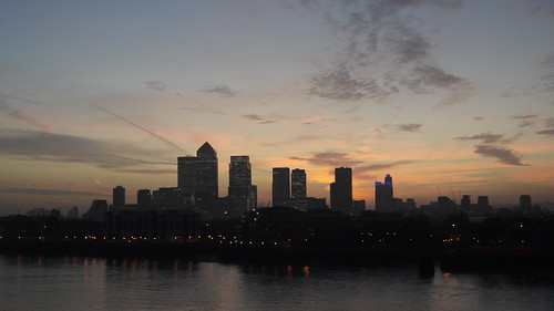 Wapping dawn | by Thush