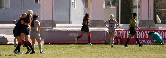 2013.10.20_Nevada_Aztecs_Womens_Soccer-10