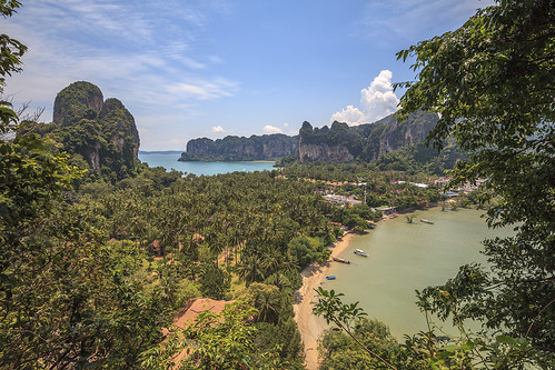 sea point landscape thailand boats island bay asia view forrest wide land scape 16mm leh rai railay