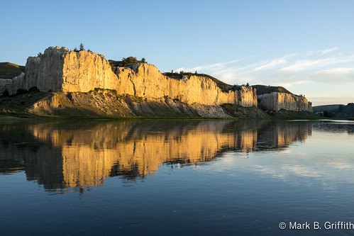 Eagle Creek Cliffs