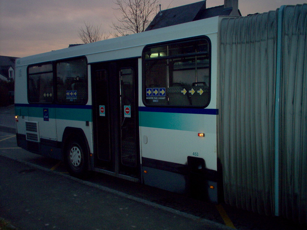 453 (05) | Keolis Rennes - Loué à Keolis Armor | RÉTRO BUS RENNAIS | Flickr