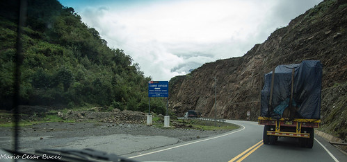 verde peru machu picchu puerto estrada maldonado rodovia cuzcoregion carreteira interoceanica