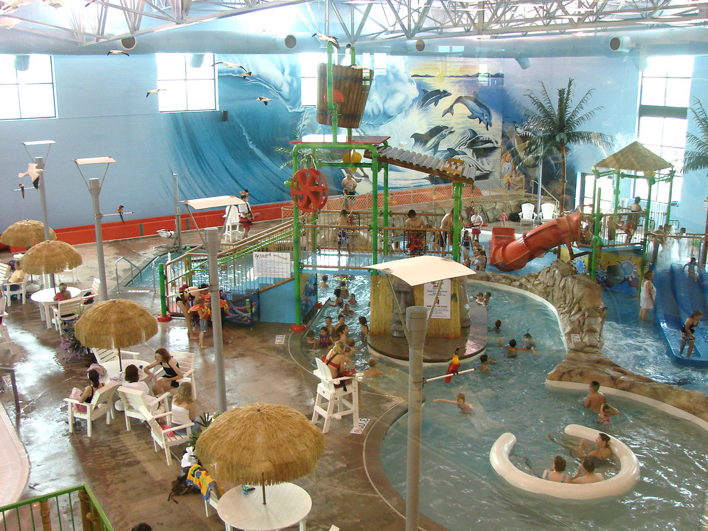 Family FunPlex Indoor Waterpark