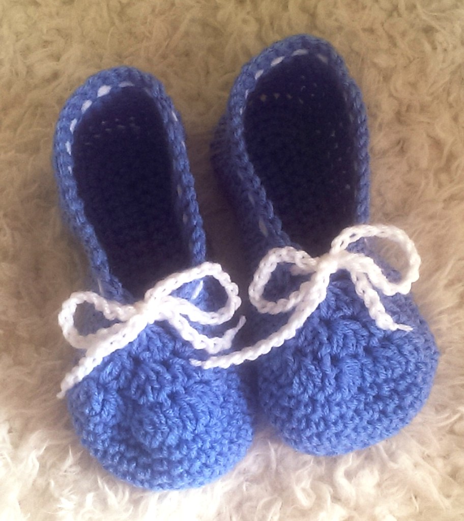 IMAG0223 | crochet adult sized 9 slippers from modified baby… | Flickr