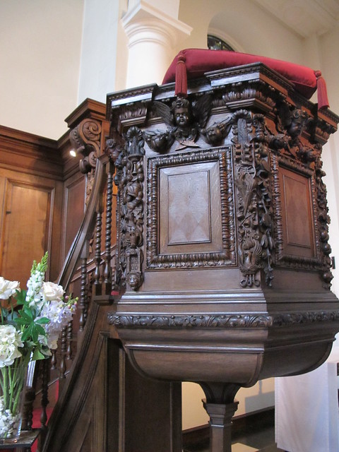 Pulpit with carvings by Grinling Gibbons.