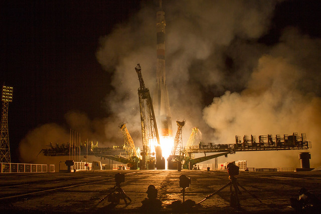 Expedition 37 Launch